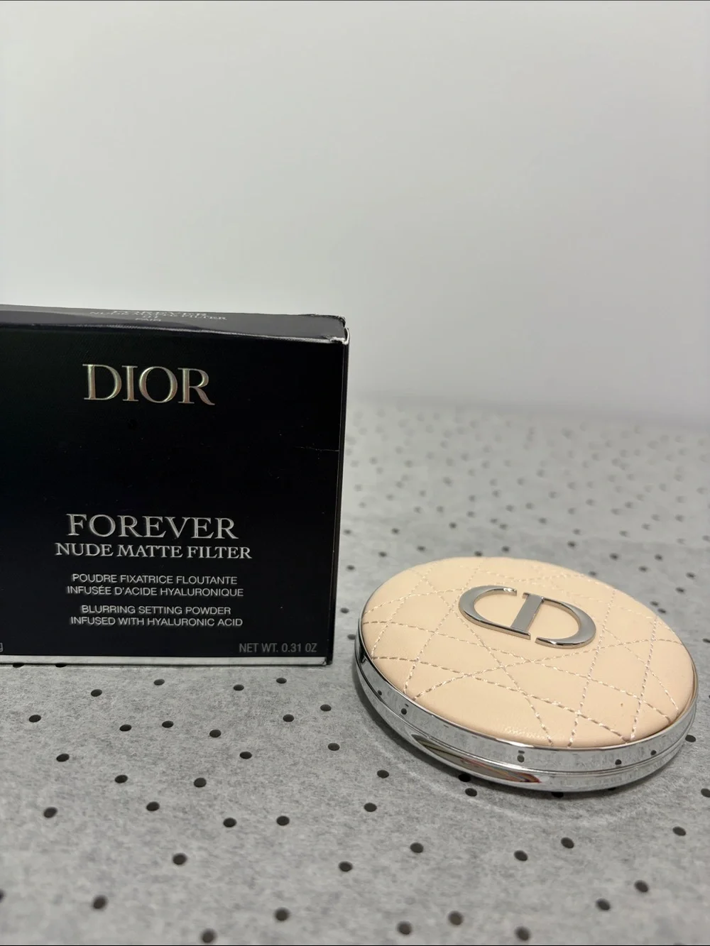 Dior 01 fair Quilted Compact Silver CD Emblem setting powder forever nude matte - Picture 1 of 5
